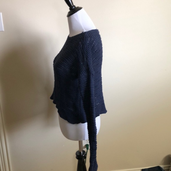 Open Weave Sweater - Picture 4 of 4